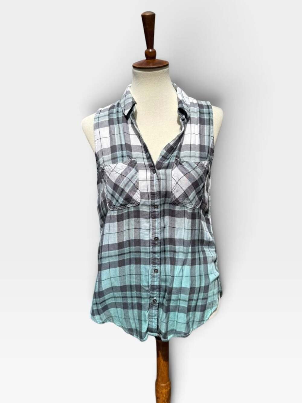 Rock & Republic Sleeveless Plaid Button-Down Shirt S